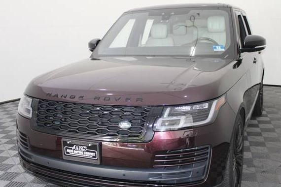 LAND ROVER RANGE ROVER 2018 SALGS2SV9JA510350 image LAND ROVER RANGE ROVER 2018 SALGS2SV9JA510350 image
